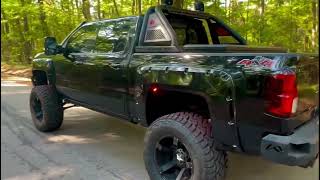 Not just a roll bar. It’s a statement. CLASSIC Pro, built to turn heads and haul hard. Black Horse Off Road Gmc Built Tough