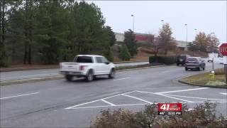 Elderly woman dead after car crash in Macon