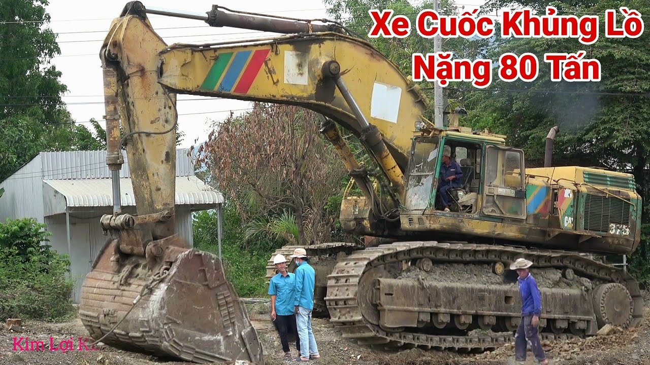 Có Thể Đây Là Chiếc Xe Cuốc MỸ Ăn Dầu Nhiều Nhất Miền Tây, CAT 375.Nặng 80 Tấn.