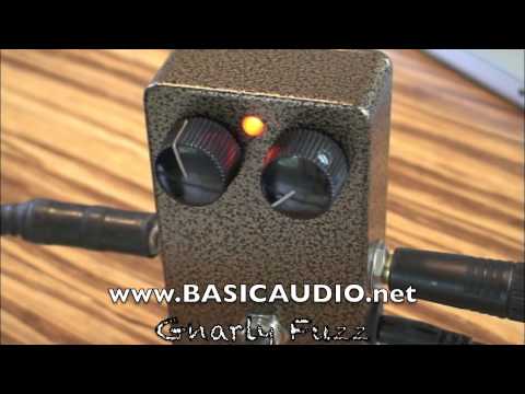 Basic Audio GNARLY FUZZ guitar pedal demo with Kingbee