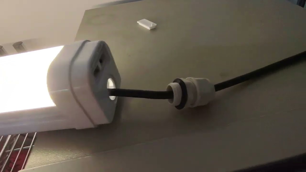 LED Linkable Tri proof light