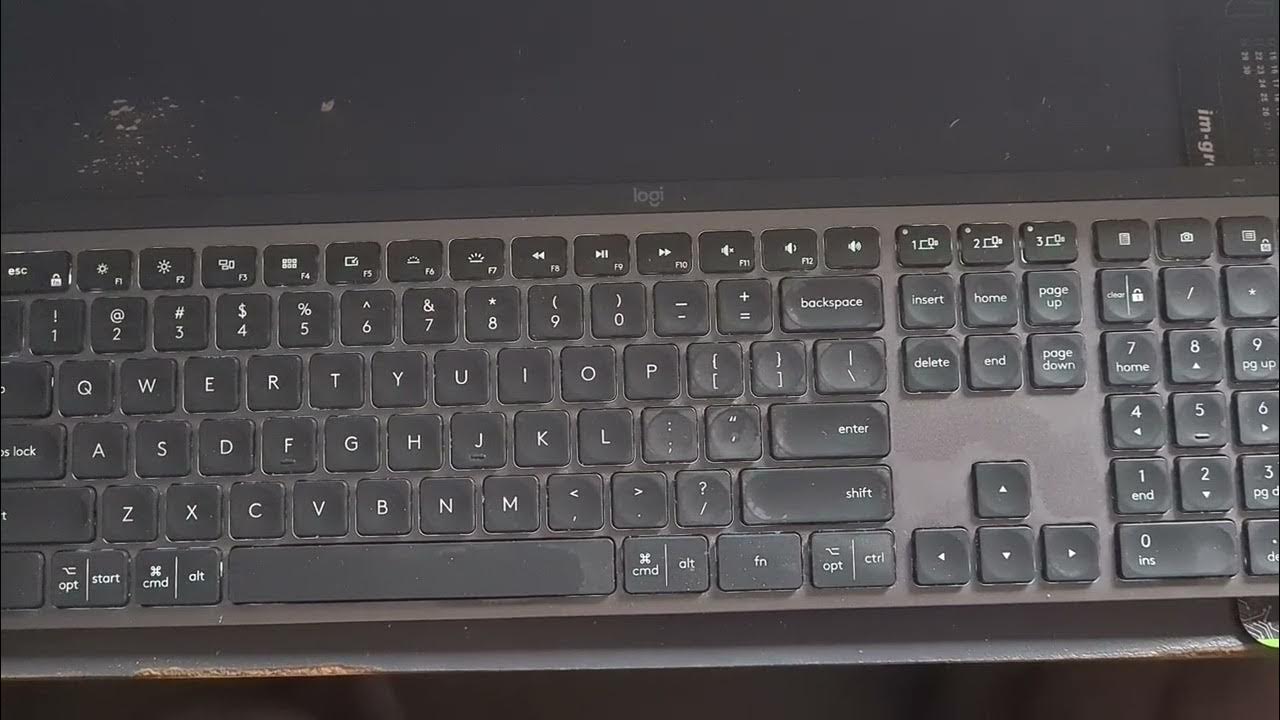 logitech-mx-keys-backlight-flashing-youtube