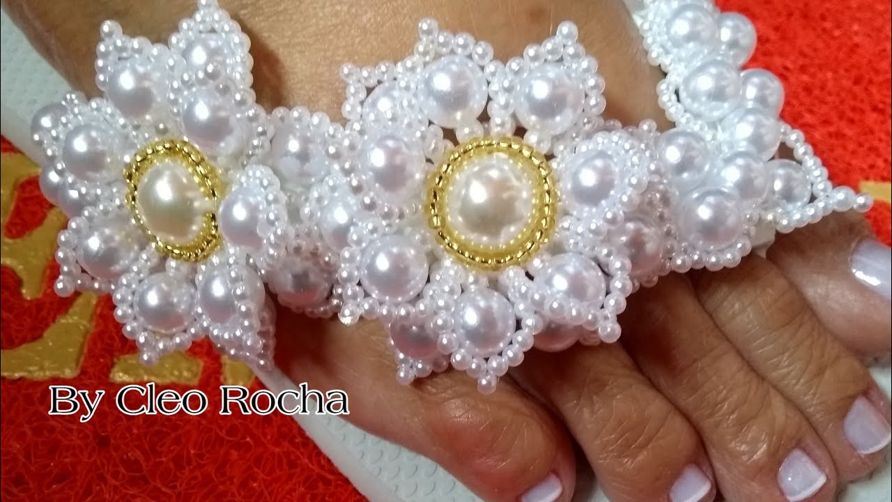 CHINELO BORDADO COM FLOR DUPLA CAMADAS , MARGARIDAS BRANCAS,P/ O ANO NOVO