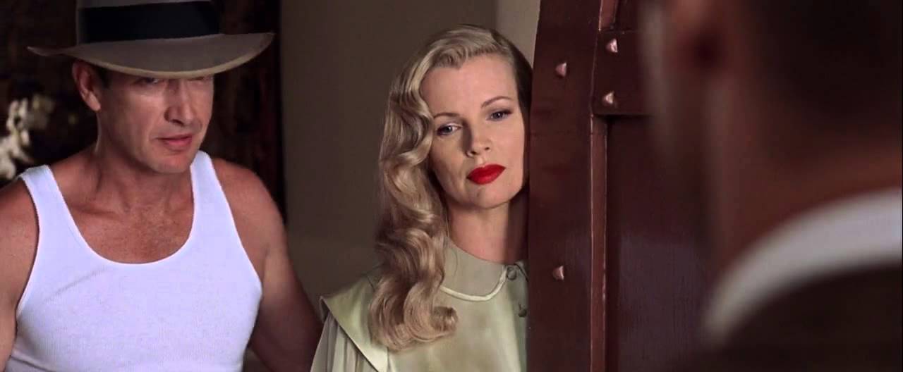 LAPD, shitbird. Get the fuck outta here or I'll call your wife to come get you !