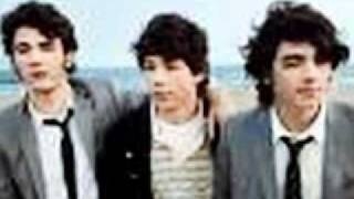 Be our hero (Jonas Brother Story) Ch.31