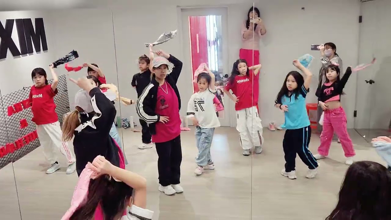 12/18 cindy老師MV課 Meovv-Burning up（全）