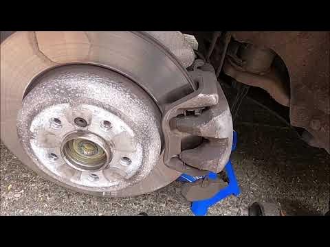 2018 BMW X3 (G01) Rear Brake Pad change - YouTube