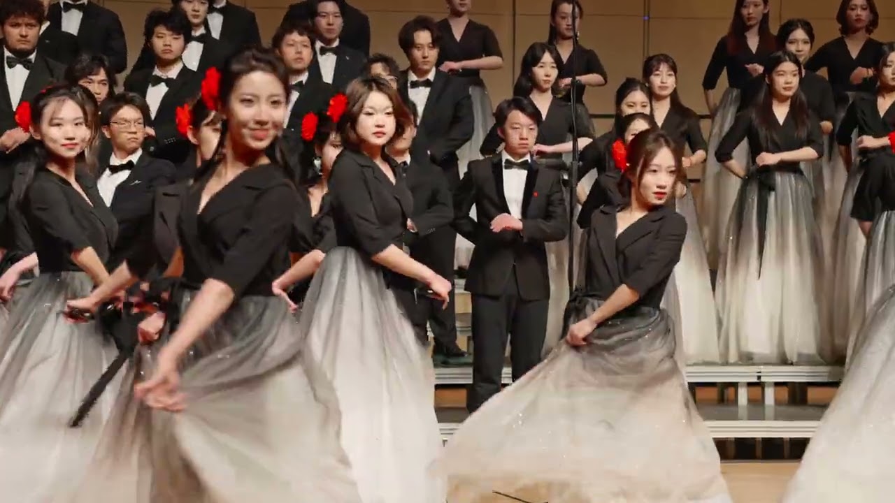 El Vito  SATB  with Dance