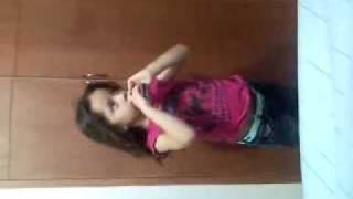 valeria como Sakira parte 1