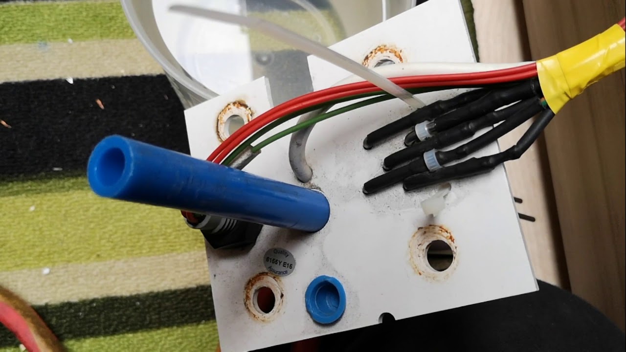 Caravan Water Pump Onboard Water Tank. EC 500 Power Unit.