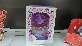 Hallmark Valentine's Wonderfolds