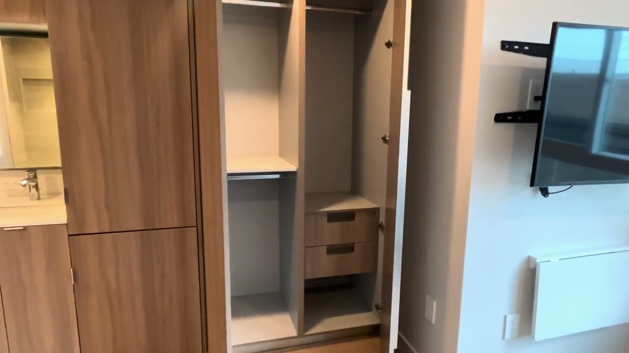 1743 Butler Unit 5 Studio D