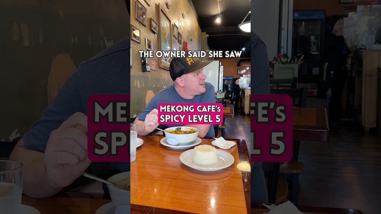 Trying Mekong Cafe’s Level 5 Red Curry (Chicken) in Milwaukee, Wisconsin.