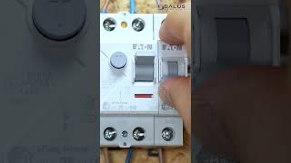 Jak podłączyć bezprzewodowo regulator temperatury SQ610?