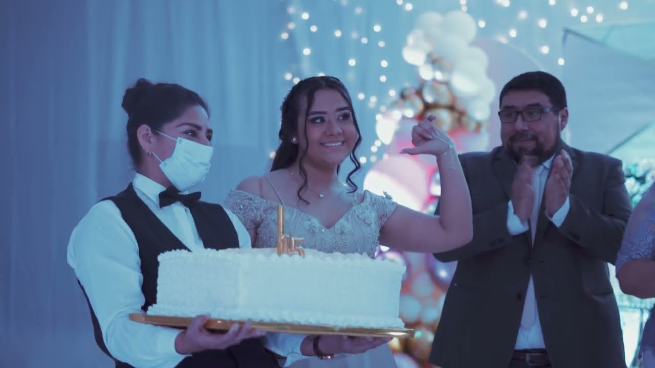 Trailers de 15 Años Diana