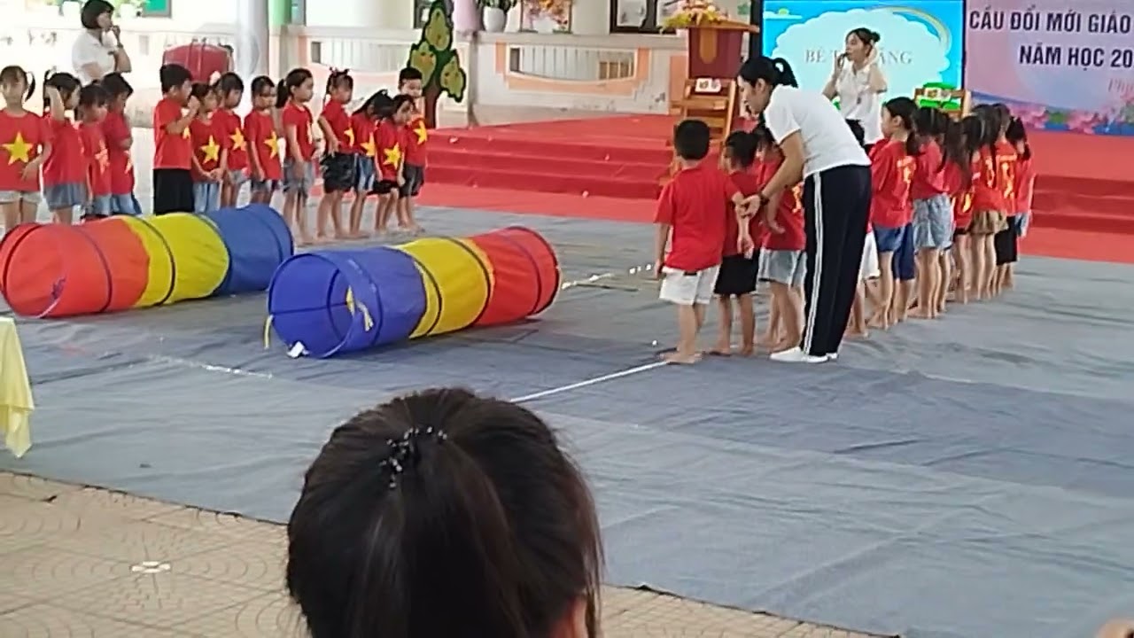 Video 2 vận động 