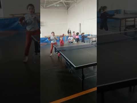 Video: Tenisdə ən güclü forehand kimin var?