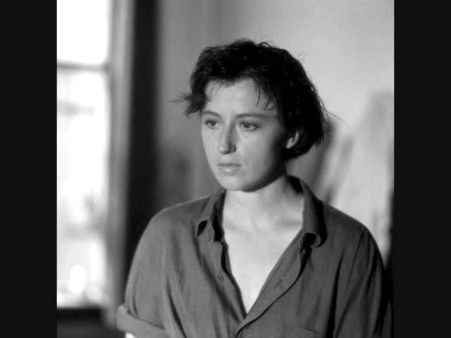Mihaela Mihai - De-ai fi tu salcie la mal (VARIANTA ORIGINALA) akkoorden