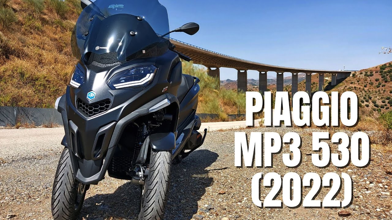Piaggio MP3 530 Exclusive (2022) Test Ride and Review, Walkaround, 0
