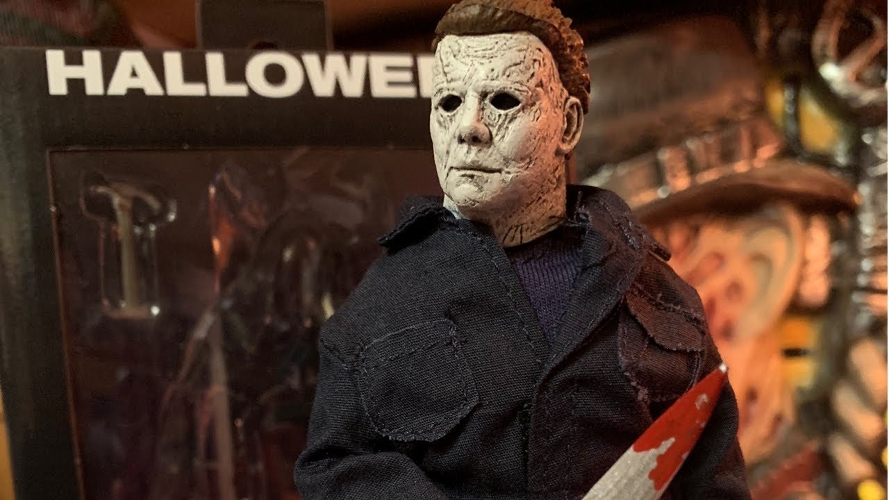 NECA Micheal Myers Retro clothed Figure Review