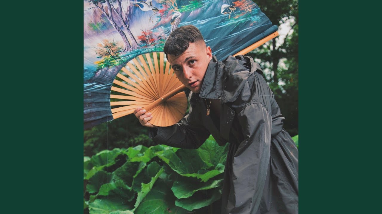Watch Farfalle on YouTube Watch Farfalle on YouTube