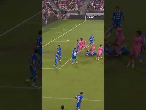 MESSI E CASEMIRO SENDO UMA DUPLA LETAL É ALGO QUE EU NÃO IMAGINAVA! 😂🔥 #shorts