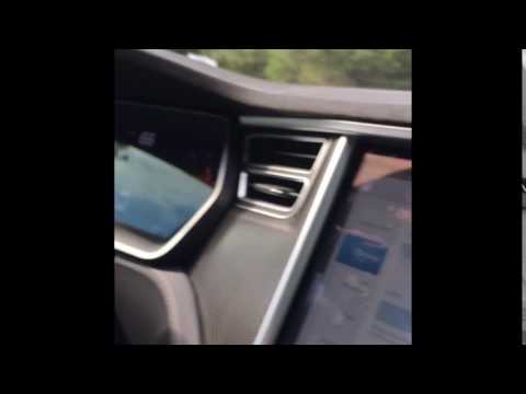 Tesla Model S P100D Ludicrous Mode Accelerating 0-60 In About 2.5 Seconds!