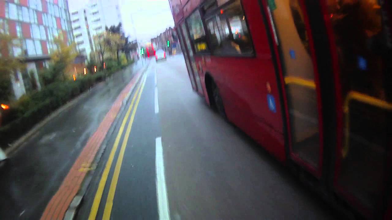 Silly Salmon Cyclist & LG52 DCO - 109 Bus - Crap Pass and Pull-In