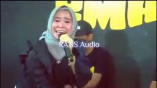 Keseruan _ ELA LATAH _saat bernyyanyi dengan gaya