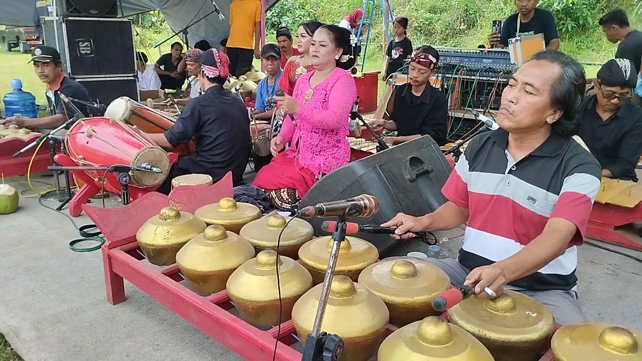 GENDING TARI PRAJURITAN EBEG ARUM TURONGGO LARAS 