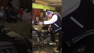 Gold Wing не встает на подножку? Смотри это