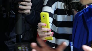 Nokia 8110 4G hands-on