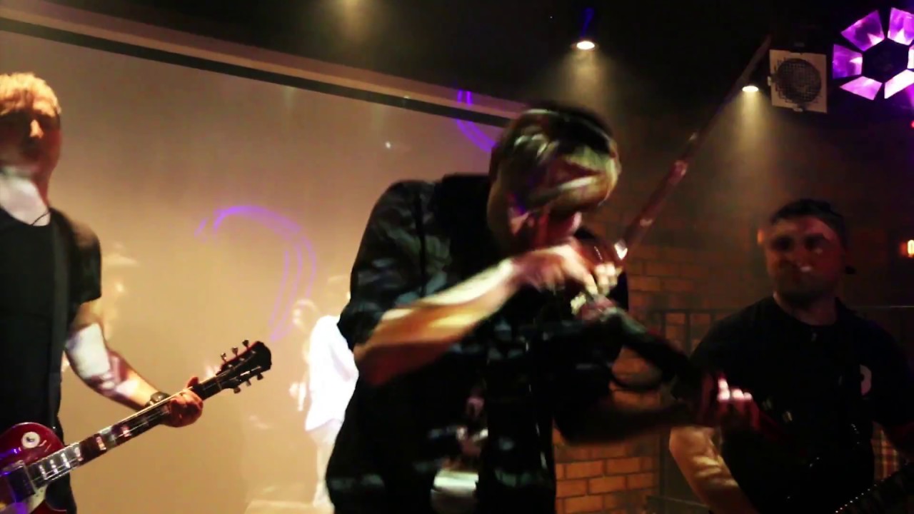 ReMarKos - Smoke on the water (cover Deep Purple). Выступление в ПушкарёвЪ 22 ноября 2017 г.