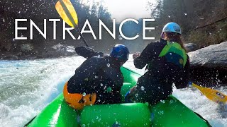 Entrance rapid at 1.6 feet | Class IV - Chattooga River