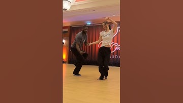 The way she kicked her feet 😂😍 #improv #westcoastswing