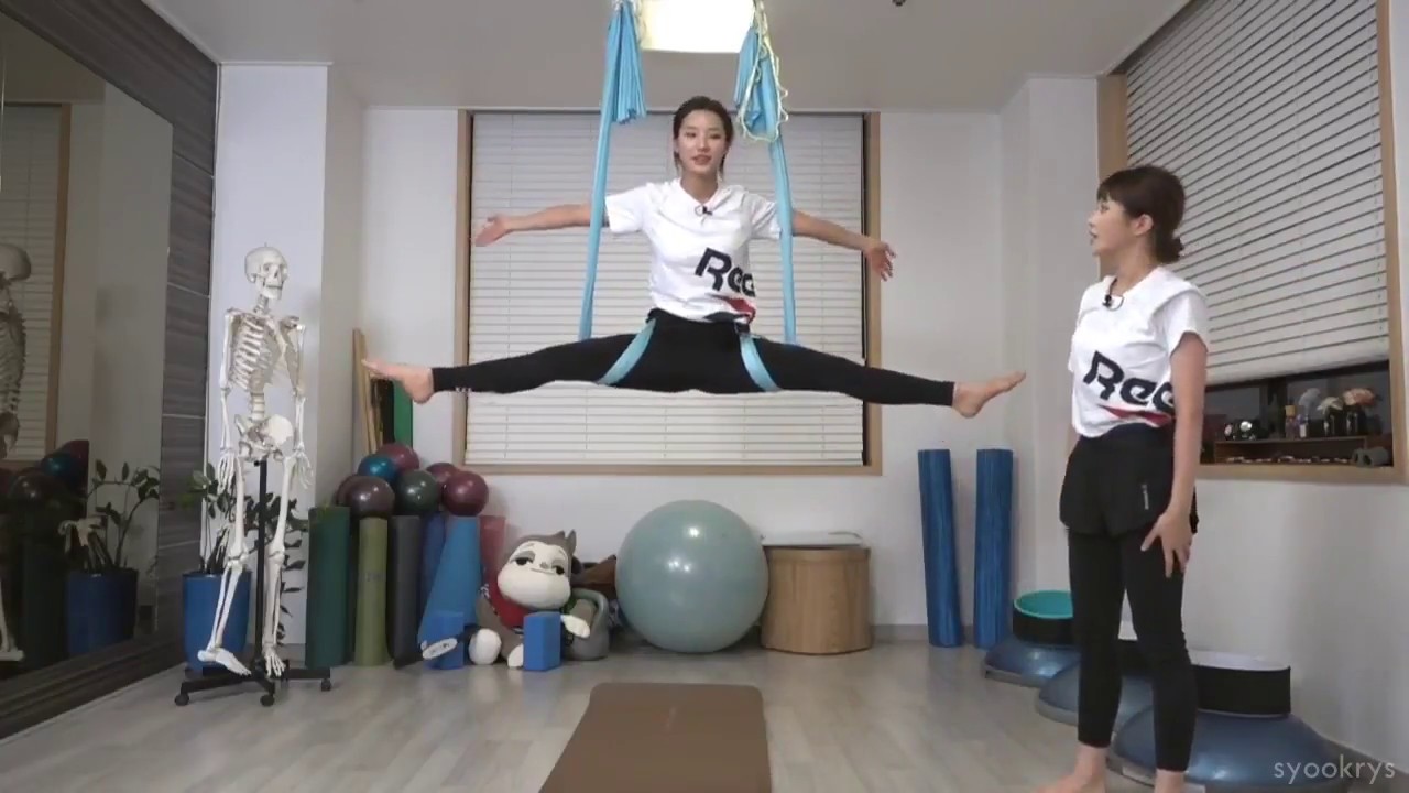 saerom laughing while doing flying yoga