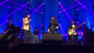 Alain Clark & Trijntje Oosterhuis It takes two to fall in Love (met blazers)