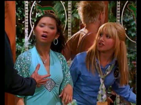 Эшли тисдейл зак и коди. Жизнь зака и коди в платье. Все тип топ песня. Все тип топ песня. Ребекка россо.