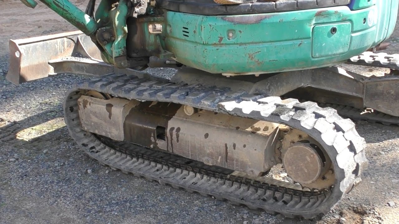 【重機修理の定番】8000時間使った足回り消耗部品を交換していく！【コマツ・ミニユンボ】