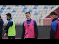 Kosova po vazhdon përgatitjet për gjysmëfinalen e “play-off”-it drejt Kupës së Botës 2026.