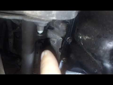 Замена втягивающего реле стартера Peugeot Partner, 1,4 л, 2007 года поломка DR