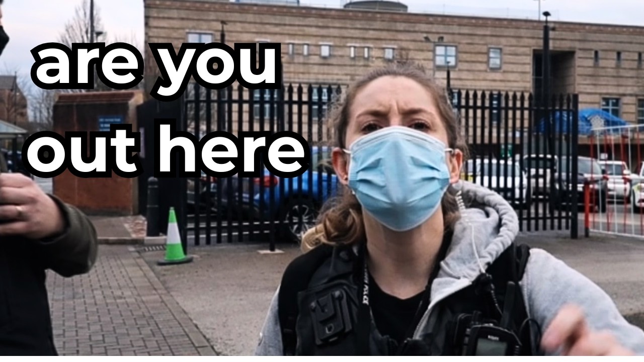 “Photography Is Not a Crime” — UK Police Question Filmer at Station