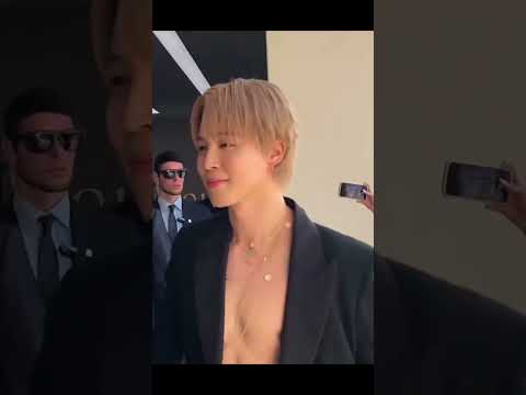 Bts Park Jimin Stuns At Dior SS26 Parisfashionweek 2025 Jimin Fashion Icon Shorts Viral 