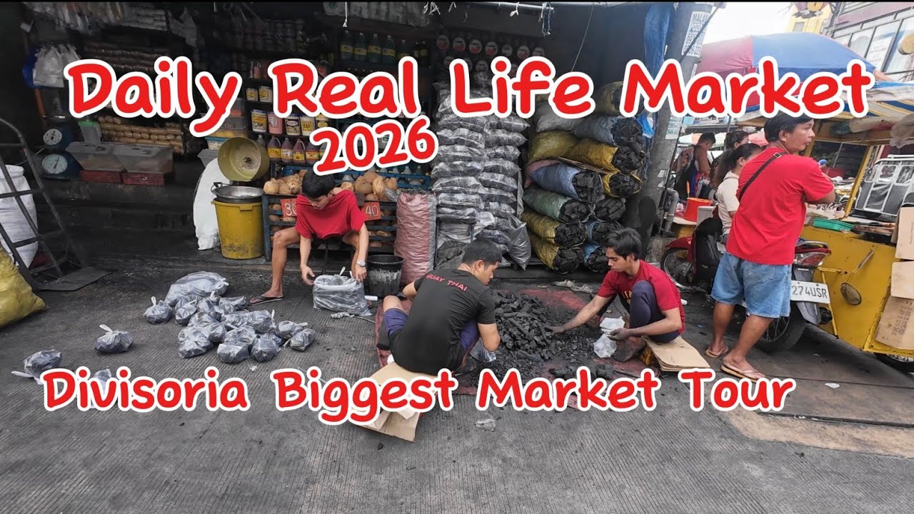 This is Daily Real Life Market in The Philippines - Divisoria Biggest Market in Metro Manila