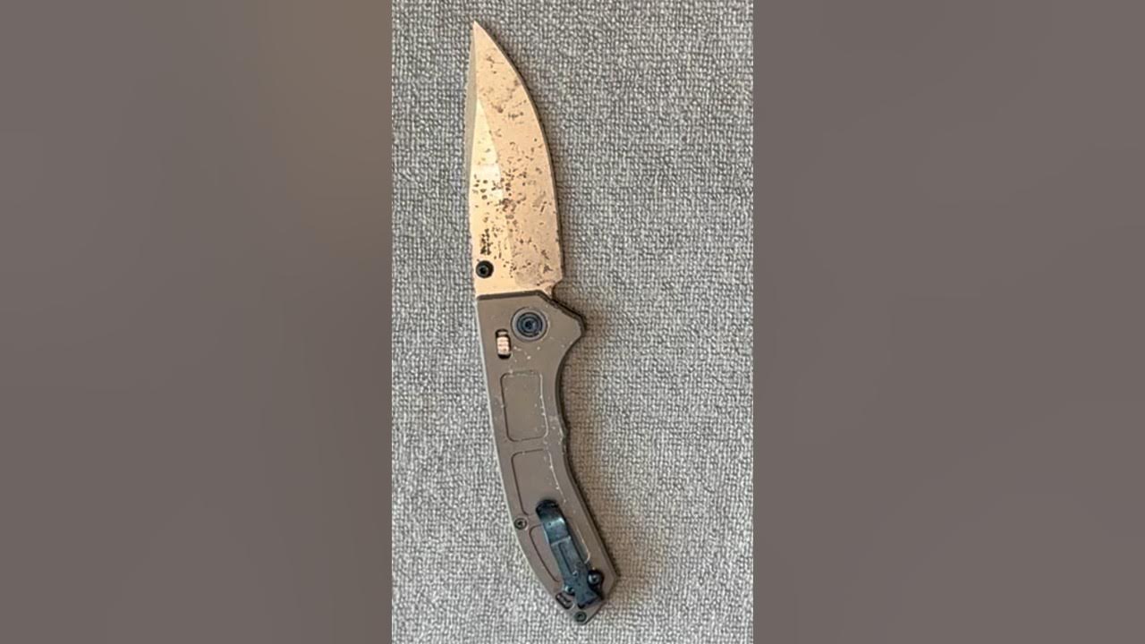 Why Benchmade 748 Narrows looks so beat up? Because I tested it! YouTube