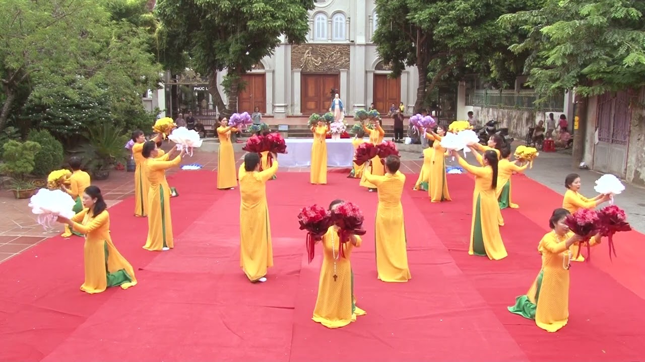 Kim Thu   Dâng Hoa Mân Côi