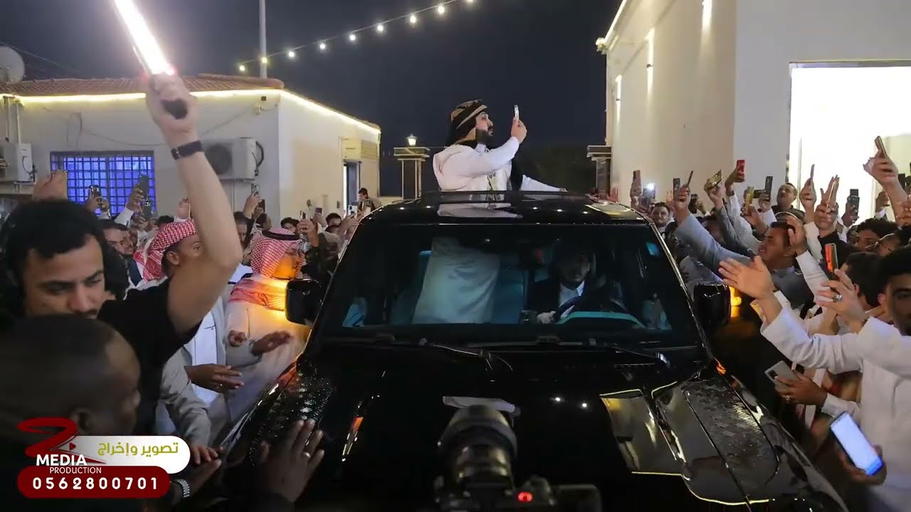 وصول العريس عبدالخالق مع الزفة الصنعانية   عبدالقادر محرم وعبدالباسط الخاشب