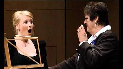2010: MasterClass. Lisa Gasteen AO and accompanist...