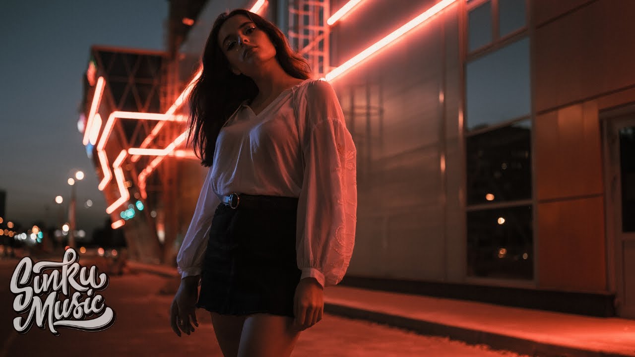 Elliot Kings - Something About You