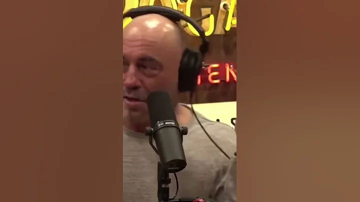 Joe Rogan SHOCKED by Bored Ape Yacht Club NFT 💰😂 - DayDayNews